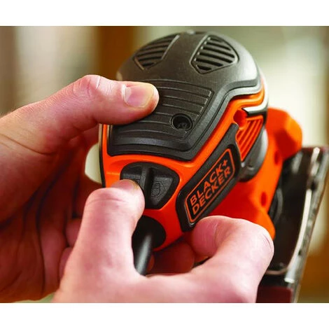 BLACK & DECKER Black And Decker - Ponceuse Vibrante 1/4 Feuille 220W - KA450 7 BLACK & DECKER Black And Decker - Ponceuse Vibrante 1/4 Feuille 220W - KA450 – Image 5