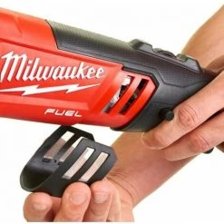 .MILWAUKEE. Polisseuse Sans Fil Ø 180 Mm M18 FUEL Avec 2 Batteries 5Ah, Chargeur, En Coffret – Milwaukee -Ponceuse et polisseuse Soldes 18160827 3