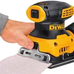 DeWALT DWE6411 Ponceuse Vibrante 1/4 De Feuille 230W 10 DeWALT DWE6411 Ponceuse Vibrante 1/4 De Feuille 230W -Ponceuse et polisseuse Soldes 25638142 4