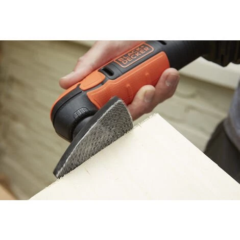 BLACK & DECKER KD900KA-QS Ponceuse De Détail Sans Fil - 12 V - 1,5 Ah - Plateau Triangulaire 89mm - 1 Batterie - 1 Abrasif Maille 4 BLACK & DECKER KD900KA-QS Ponceuse De Détail Sans Fil - 12 V - 1,5 Ah - Plateau Triangulaire 89mm - 1 Batterie - 1 Abrasif Maille – Image 2